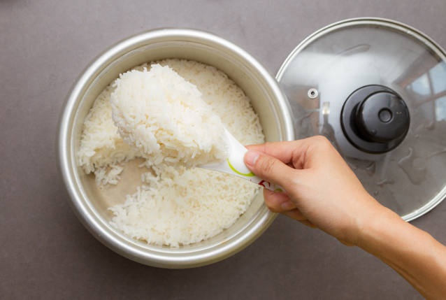 tips agar nasi tidak lengket di rice cooker